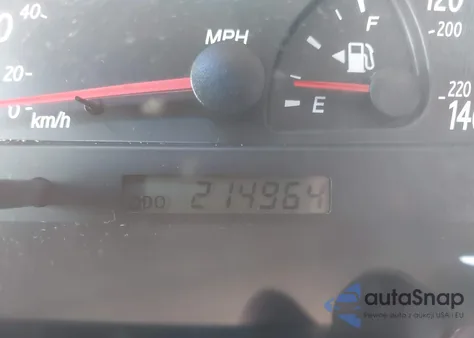 2003 Toyota Camry Le/Xle/Se z USA, uszkodzony, nr VIN 4T1BE32K23U676467